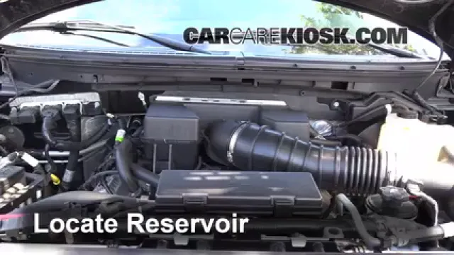 2010 Ford F-150 SVT Raptor 6.2L V8 Liquide essuie-glace Ajouter du liquide